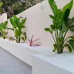 別荘 Paradissia Luxe With Private Swimming Pool