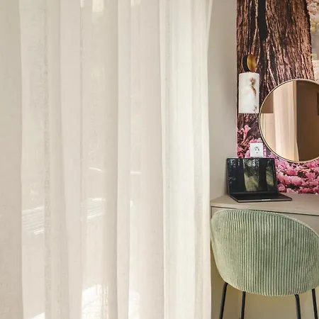 Paradissia Luxe With Private Swimming Pool בית נופש *