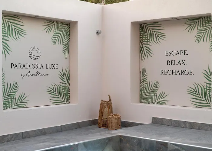 Paradissia Luxe With Private Swimming Pool * Paradeísion