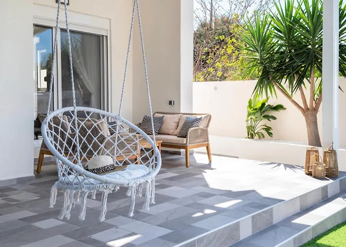 Paradissia Luxe With Private Swimming Pool * Paradeísion