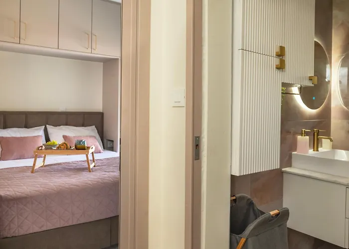 Paradissia Luxe With Private Swimming Pool Casa vacanze