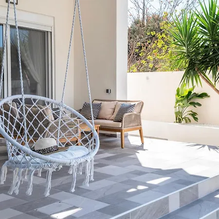 Paradissia Luxe With Private Swimming Pool * Paradeísion