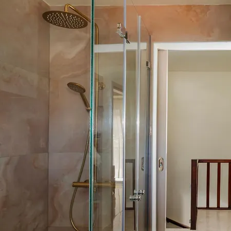 Paradissia Luxe With Private Swimming Pool Paradeísion