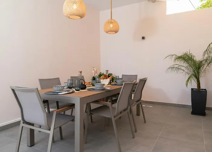 Ferienhaus Paradissia Luxe With Private Swimming Pool