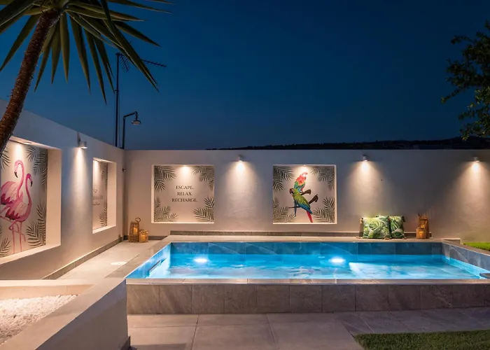 Paradissia Luxe With Private Swimming Pool Ferienhaus Paradeísion